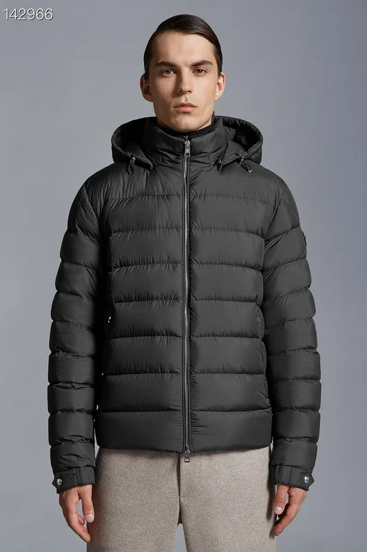 Moncler sz1-5 26yr182 (35)